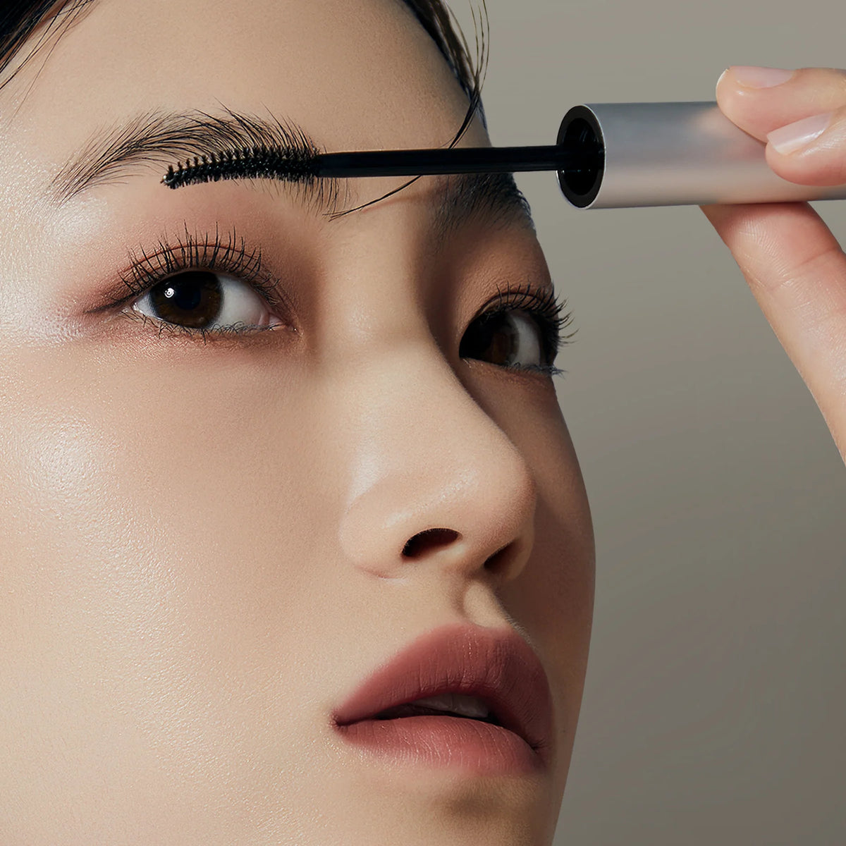 2-in-1 black lash serum mascara